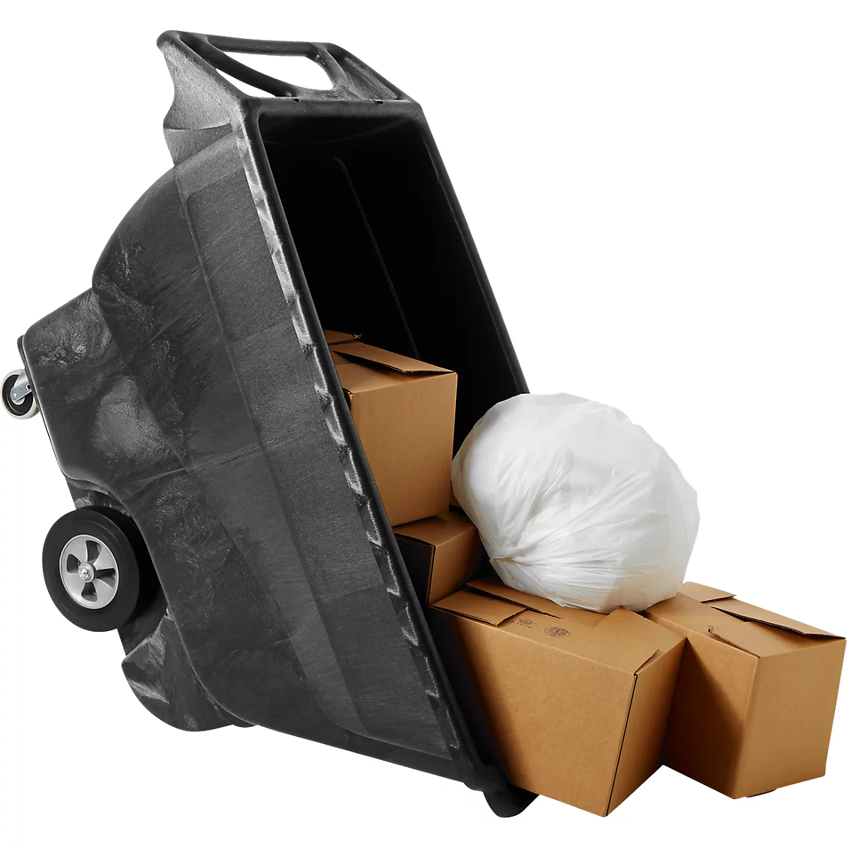 Zwarte kantelwagen gevuld met kartonnen dozen en een witte vuilniszak.