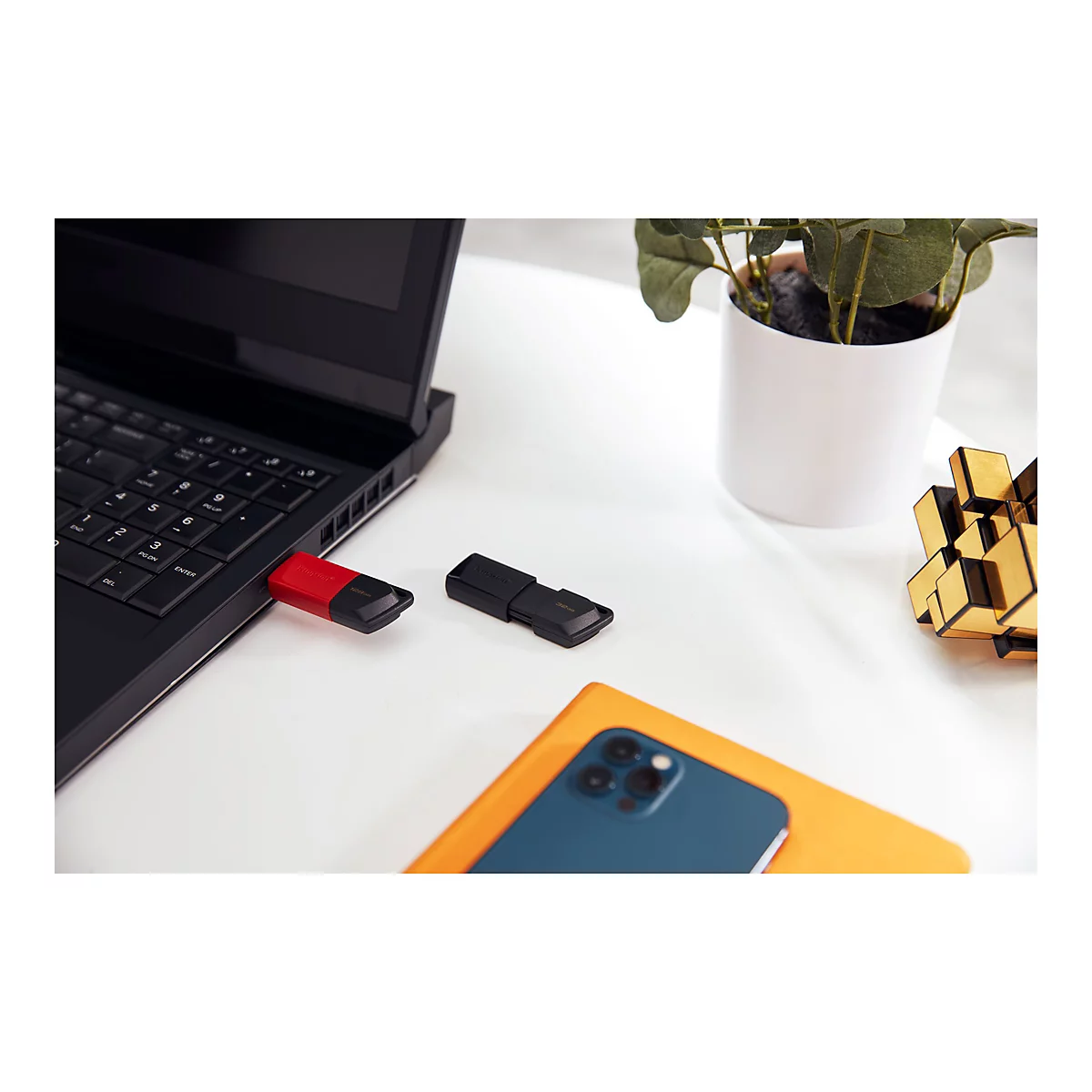 Kingston DataTraveler Exodia M - USB-Flash-Laufwerk - 128 GB