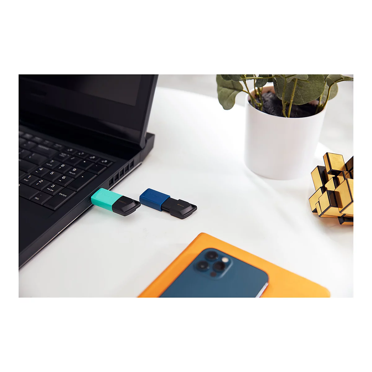 Kingston DataTraveler Exodia M - USB-Flash-Laufwerk - 256 GB