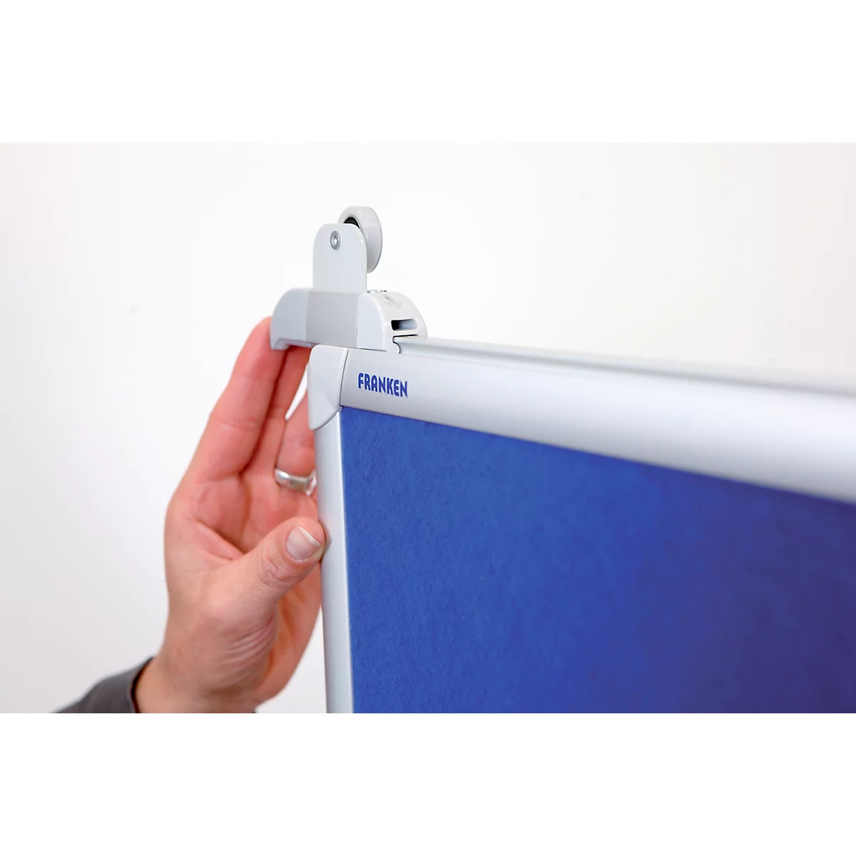 Kit de patins universels Franken, pour tous les tableaux PRO &amp; rail mural 3 canaux, y compris entretoises