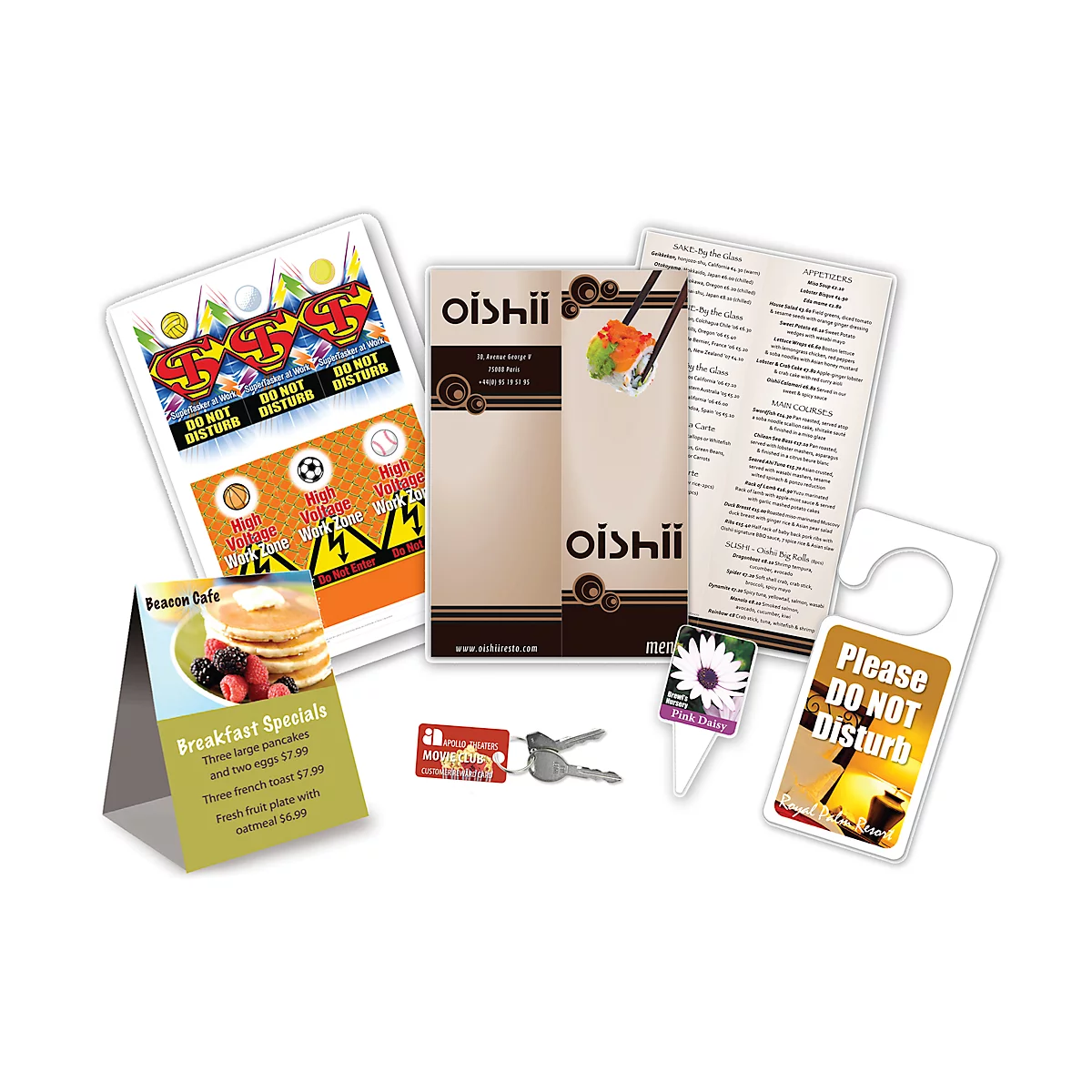 Drucksachen wie Menükarten, Tischaufsteller, Türanhänger und Schlüsselanhänger. Aufschrift 'Oishii'.