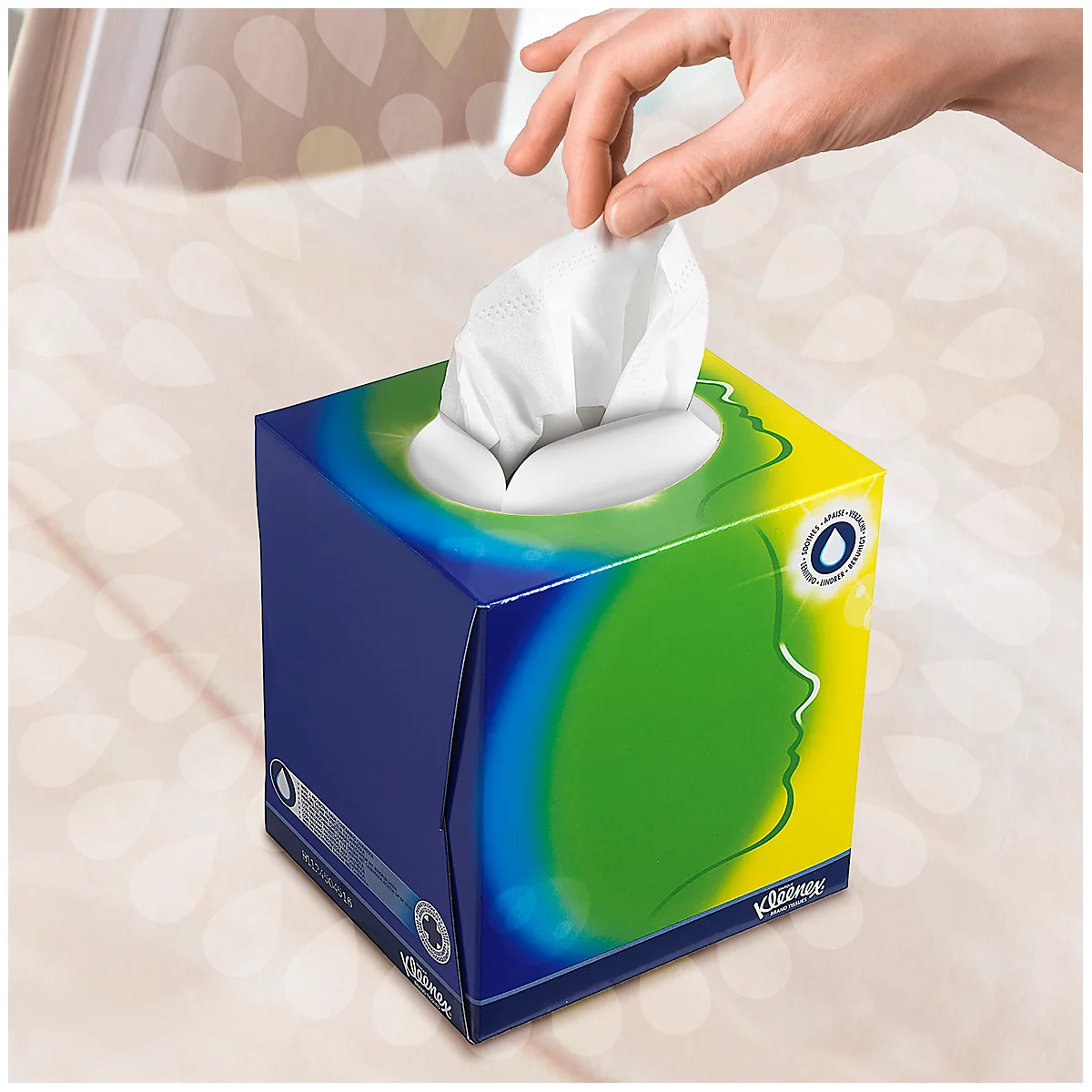 Kleenex® Kosmetiktücher 8825, 3-lagig, 1 Box = 56 Tücher, 1er Packung, weiß