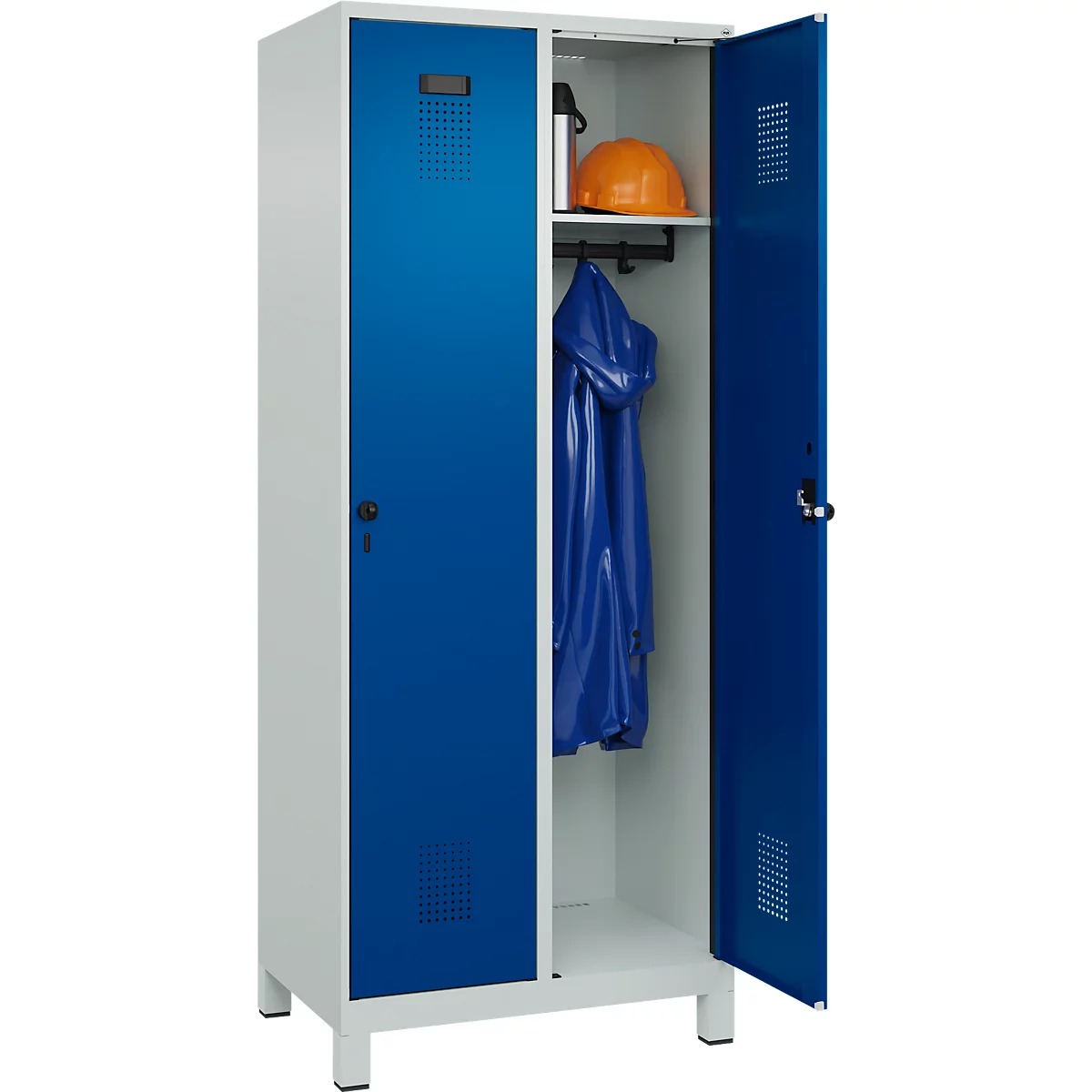 Kleiderspind C+P Evolo Plus, 2 Abteile, 400 mm Abteilbreite, mit Füßen, Anschlag rechts, B 800 x T 500 x H 1950 mm, Drehriegel, lichtgrau/enzianblau