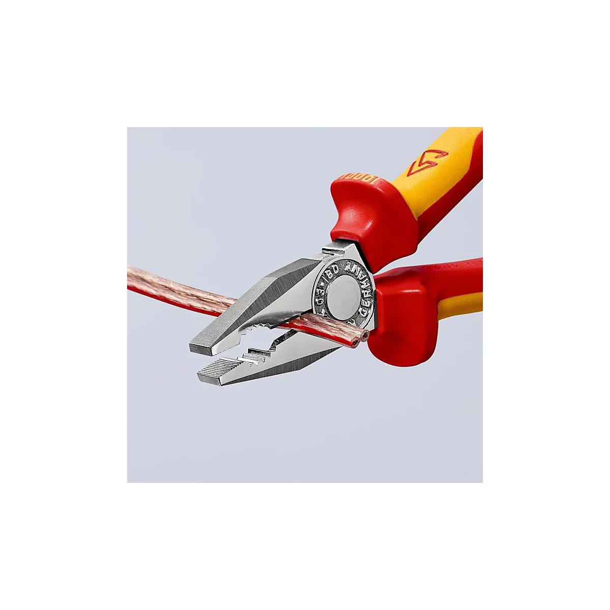 KNIPEX Kombizange 180 mm, VDE-isoliert bis 1000V, verchromt, Mehrkomponenten-Griff, Spezial-Werkzeugstahl