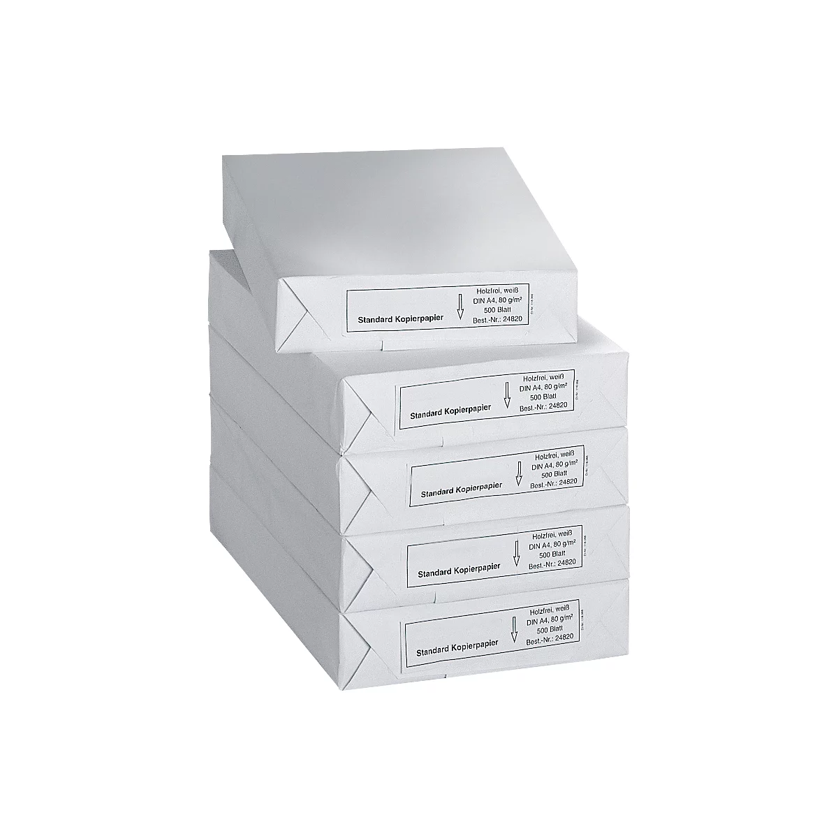 Ein Stapel weißer Papierpackungen mit Etiketten. Auf den Etiketten steht "Standard Kopierpapier" in deutscher Sprache.