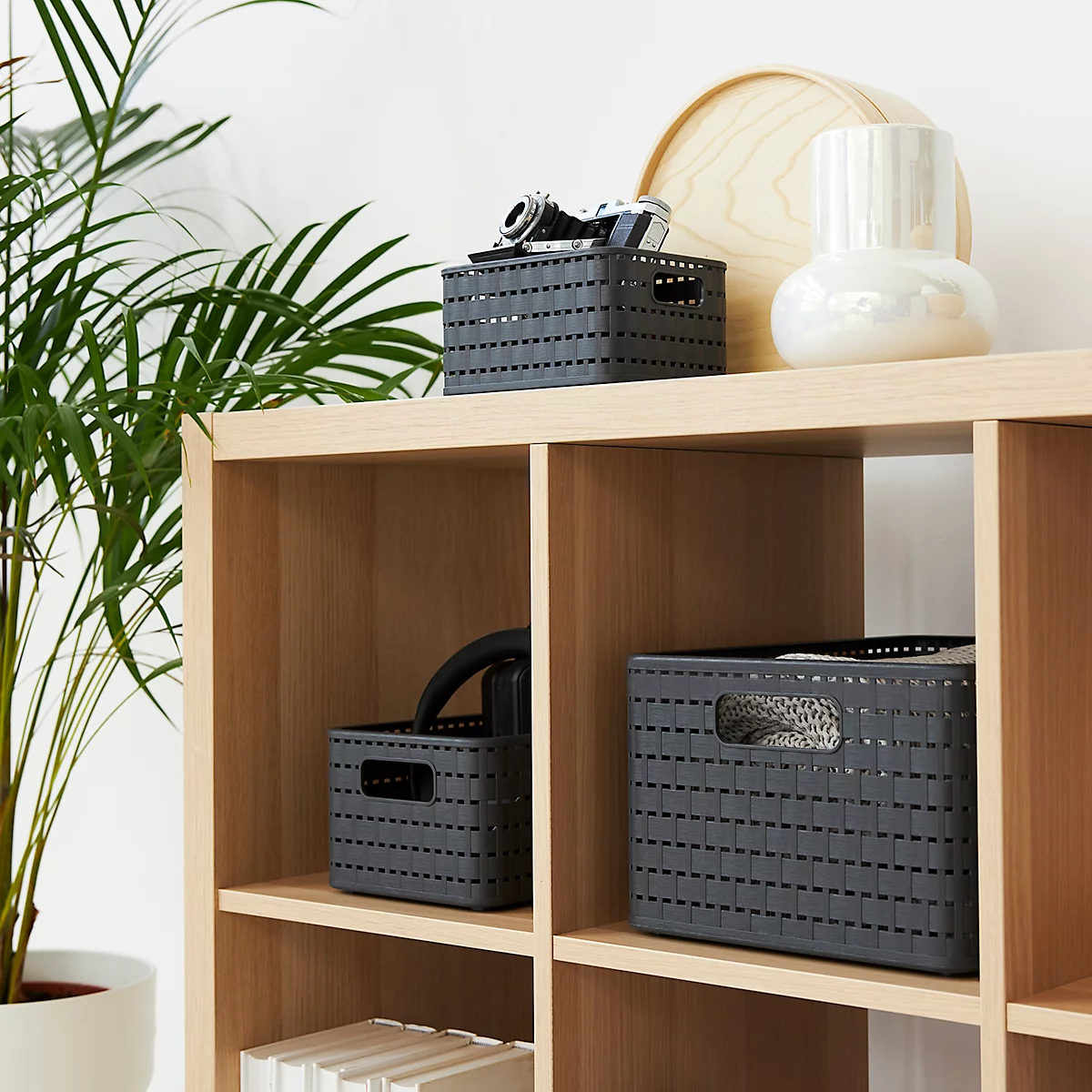 Korb COUNTRY, 18 Liter, Rattan-Optik, Kunststoff, spülmaschinengeeignet, stapelbar, B 278 x L 368 x H 199 mm, dunkelblau