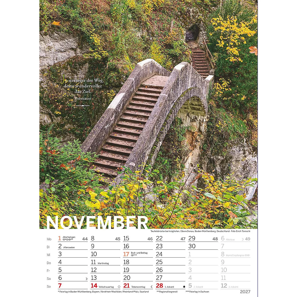 Pont de pierre avec escaliers dans un paysage d'automne. Texte "Novembre" et calendrier.