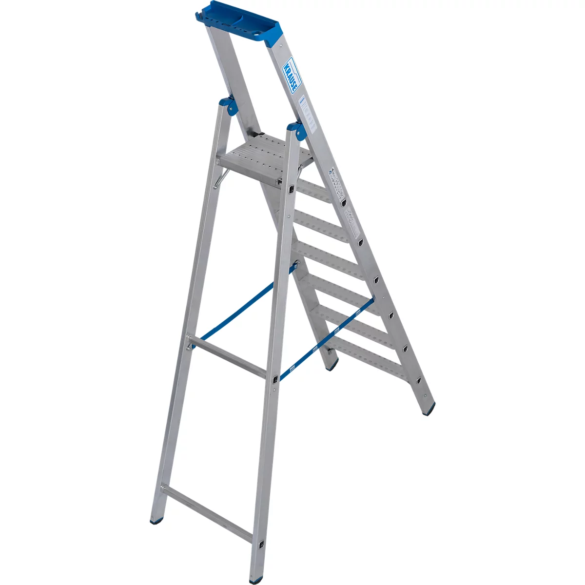 Een zilveren trap, gedeeltelijk blauw. Op de bovenste trede ligt een blauw rek.