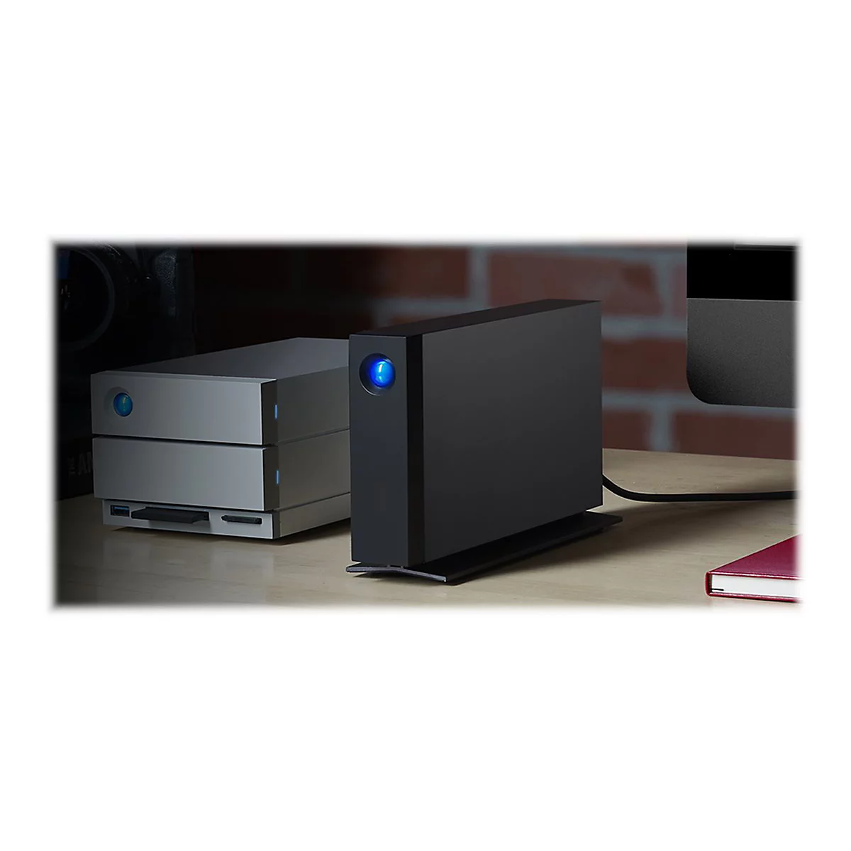 LaCie d2 Professional STHA4000800 - Festplatte - 4 TB - extern (Stationär) - USB 3.1 (USB-C Steckverbinder) - mit Seagate Rescue Data Recovery