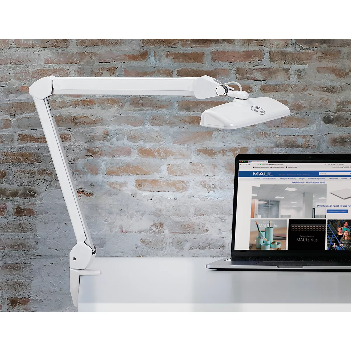 Lampe à pince LED MAULintro, puissance 11 W, gradation continue, rotation sur 360°, 920 lm, largeur de pince 63 mm, blanc