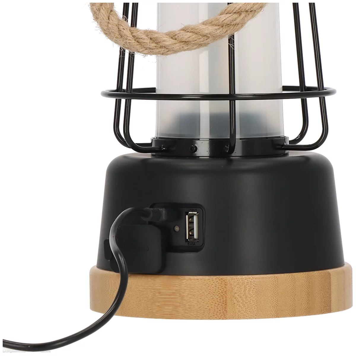 Lampe noire avec un cylindre en verre, sur une base en bois naturel et avec une poignée en corde.