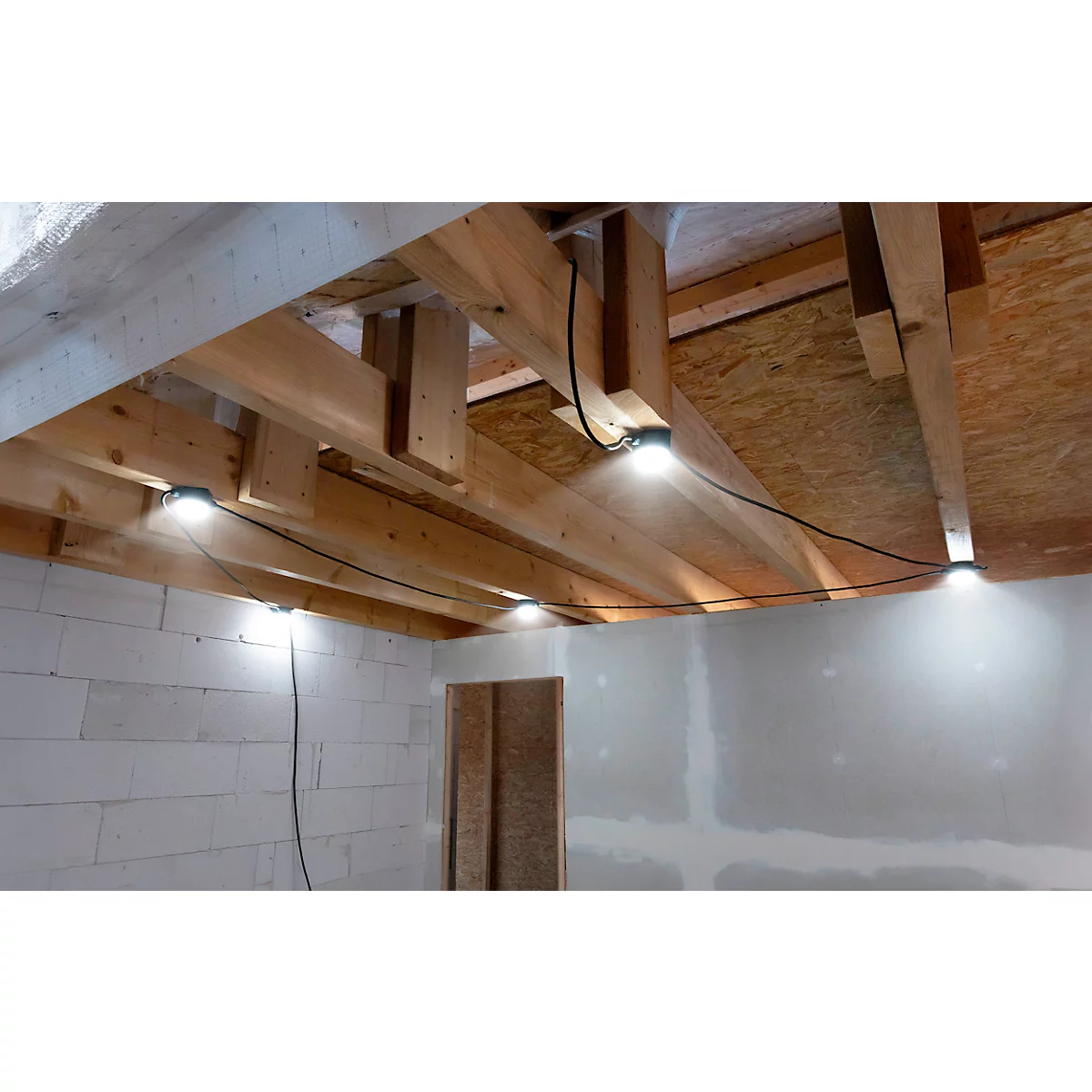 LED Arbeitsleuchtenkette Ansmann Light-Cord LC6000AC, 5 Einheiten mit jeweils 10 W, 6000 lm, 6500 K, AC-Steckdose, Hängehaken/Montagelöcher, Länge 14 m