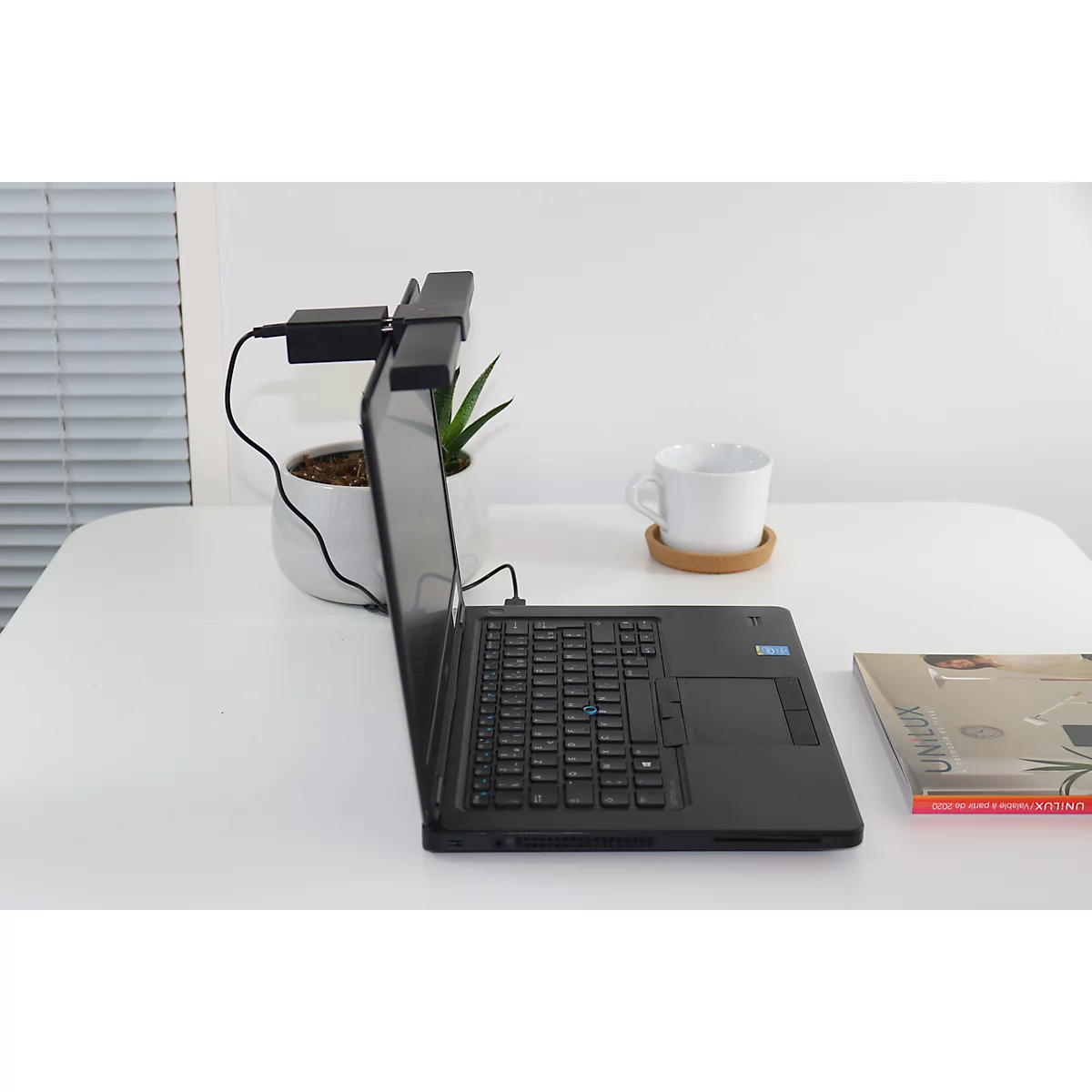 LED-klemverlichting UNILUX Travelight, voor notebooks &amp; desktopschermen, vermogen 4,5 W, 350 lm, 2900-5300 K, dimbaar, USB-aansluiting, klembreedte 5-30 mm, zwart