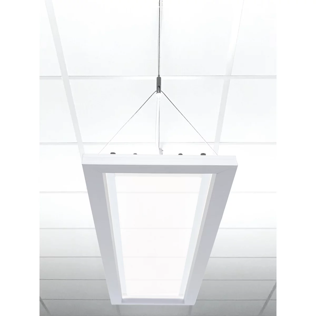 LED pendelarmatuur Dotlux OFFICE, vermogen 54 W, 5670 lm, 3000-5500 K, 3-traps dimbaar, signaalwit RAL 9003