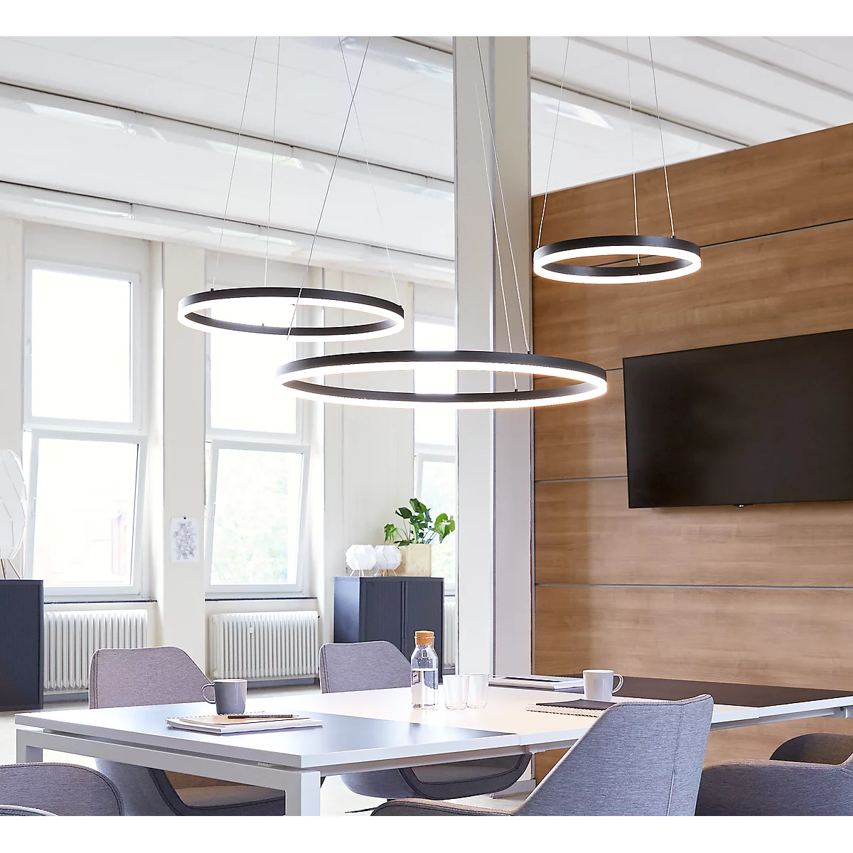 LED-pendelarmatuur TITUS, in hoogte verstelbaar, traploos dimbaar, LED vervangbaar, Ø 400 mm