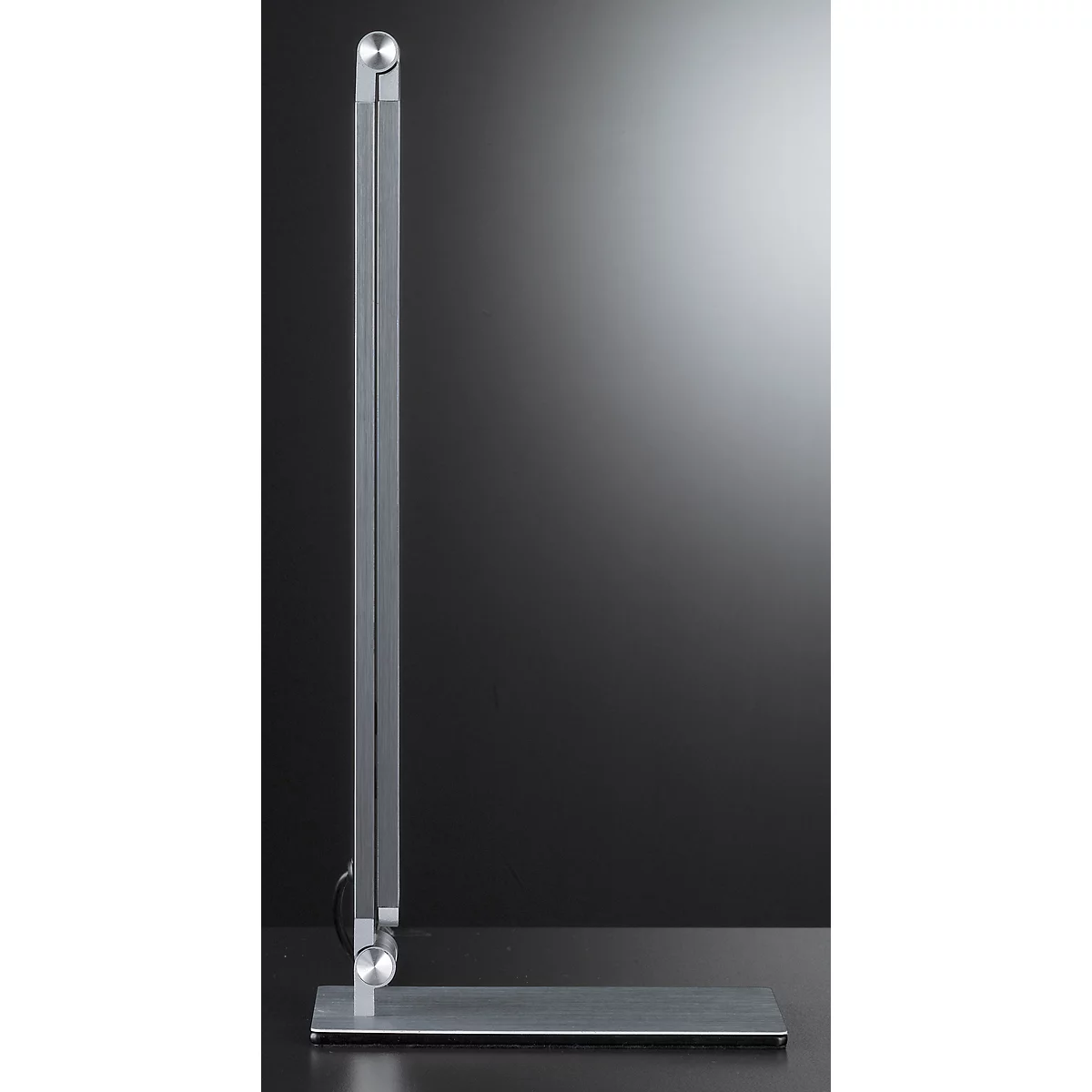 LED-Tischleuchte Geri, aus Aluminium, 3-fach dimmbar, Leuchtdauer ca. 30.000 Std., grau
