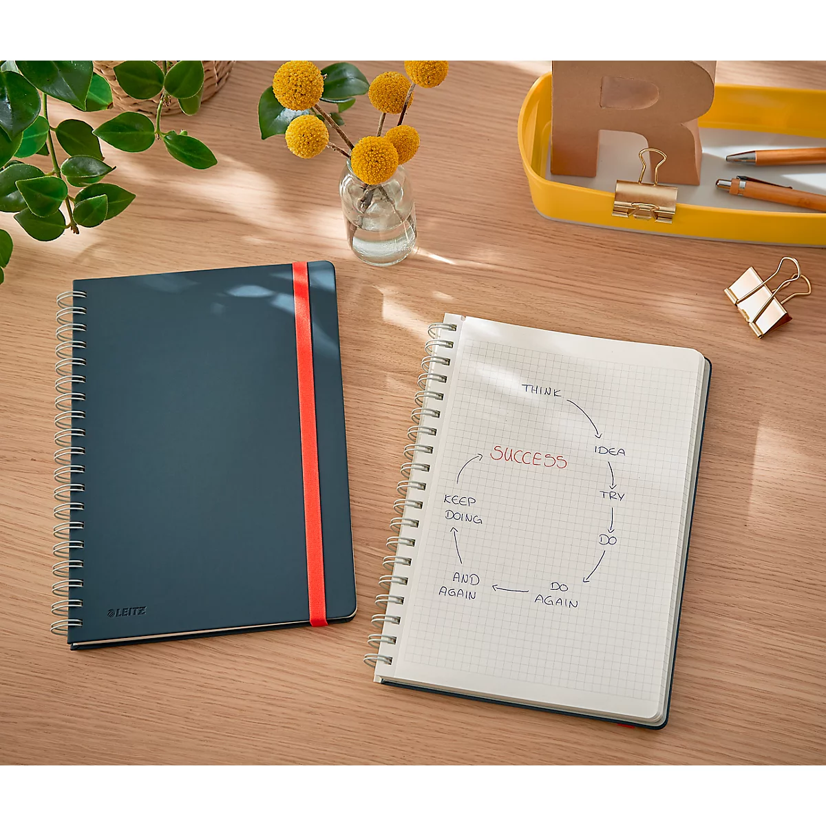 Leitz Cosy college notebook, DIN B5, vierkant, spiraalgebonden, 100 g/m² papier, 80 vel, grijs
