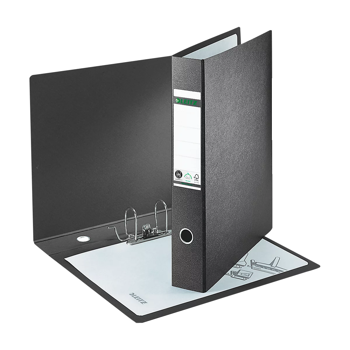 Offener, schwarzer Aktenordner mit Beschriftungsfeld und Metallbügeln auf weißem Hintergrund.