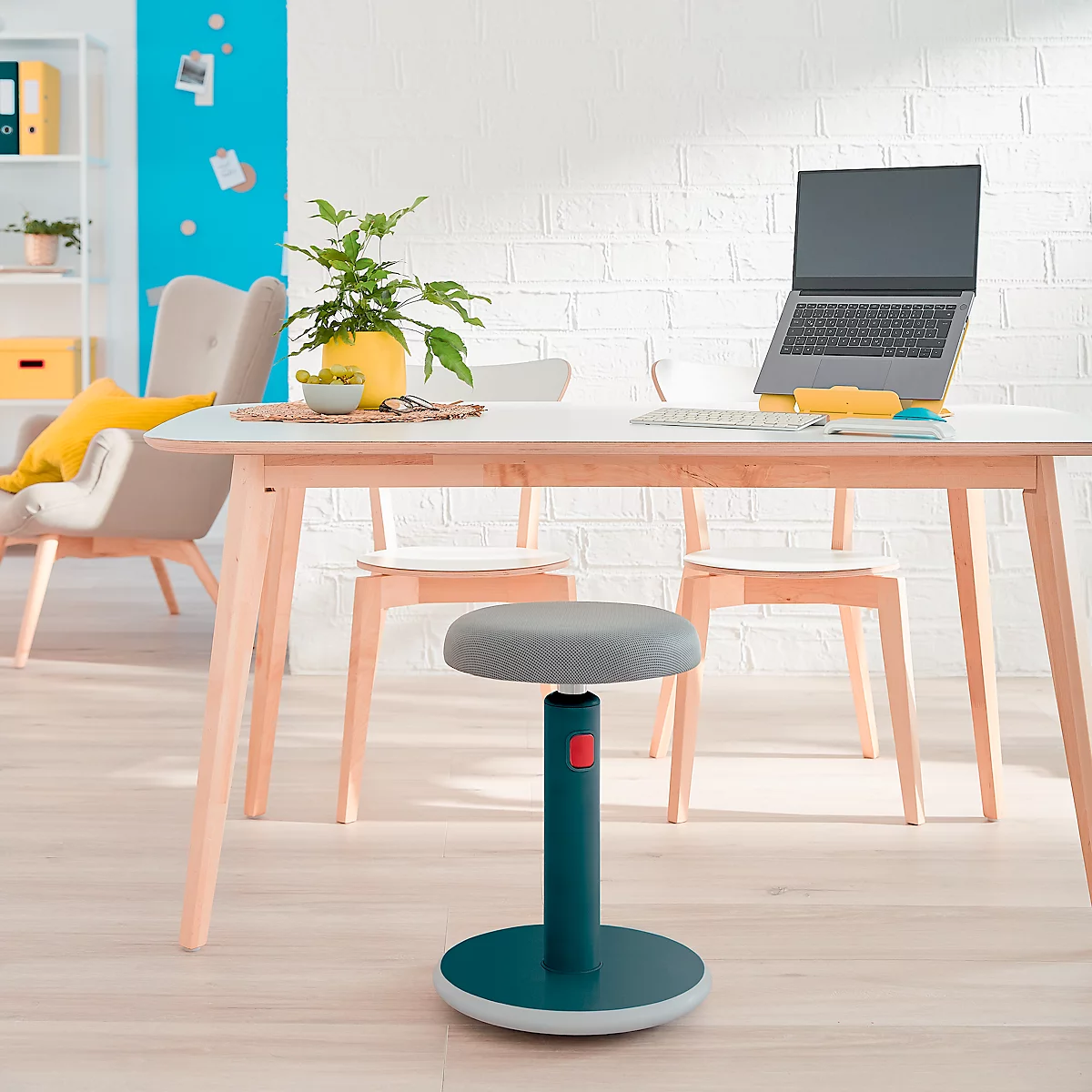 Leitz Sitz- & Stehhocker Ergo Cosy Active, B 370 x T 370 x H 460 - 790 mm, bis 110 kg, Samtgrau