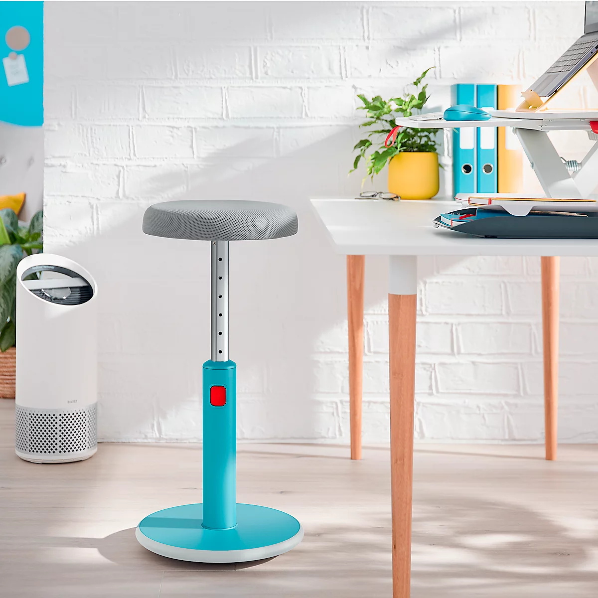 Leitz zit-sta kruk Ergo Cosy Active, B 370 x D 370 x H 460 - 790 mm, tot 110 kg, zacht blauw