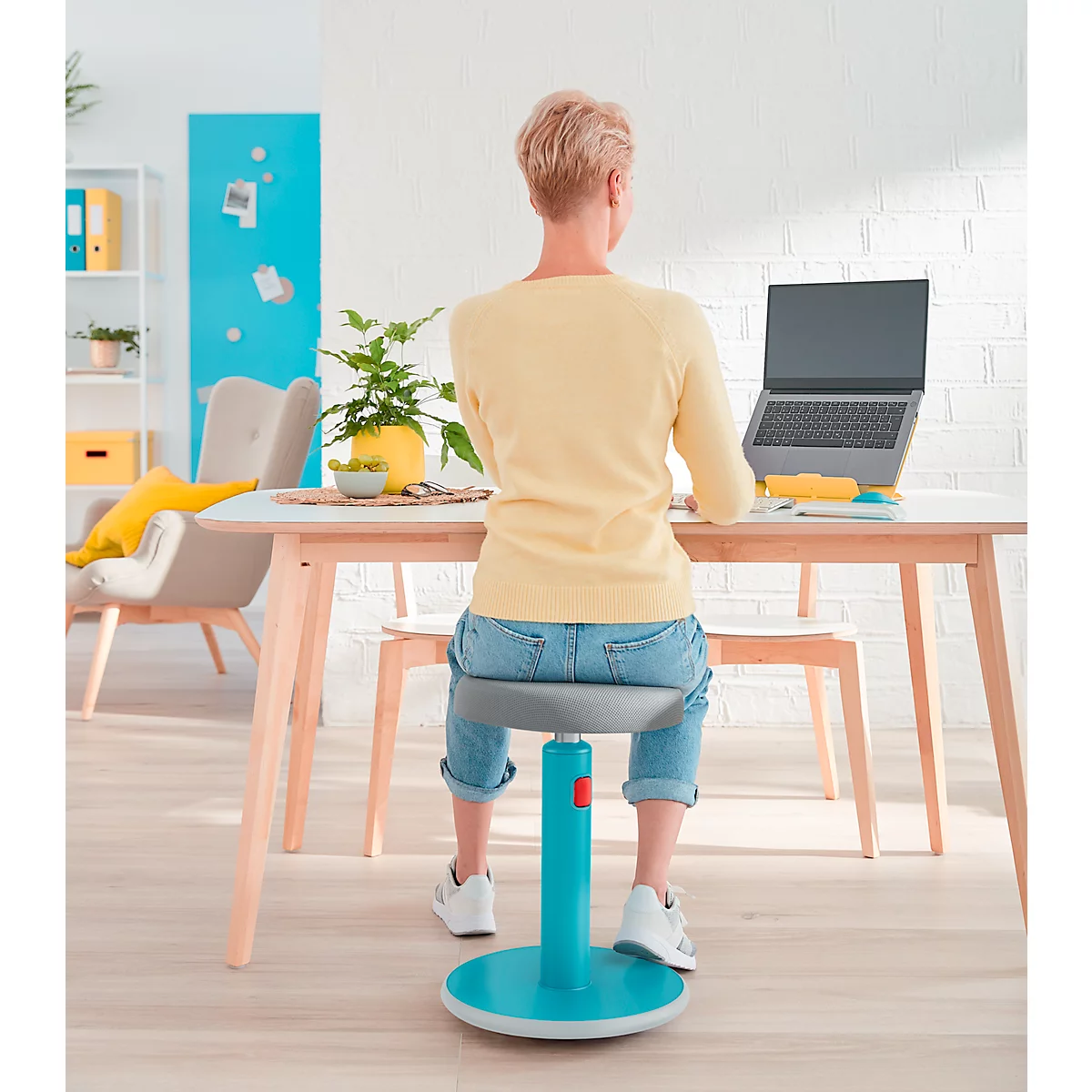 Leitz zit-sta kruk Ergo Cosy Active, B 370 x D 370 x H 460 - 790 mm, tot 110 kg, zacht blauw