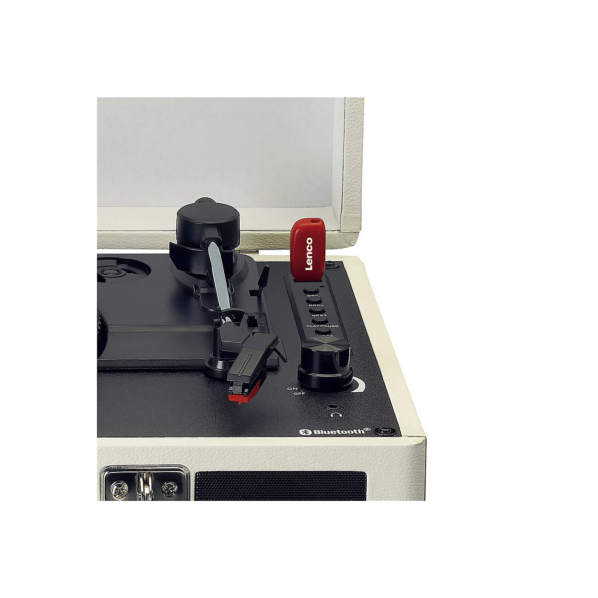 Detailansicht eines Plattenspielers mit rotem Lenco USB-Stick und Bedienelementen.