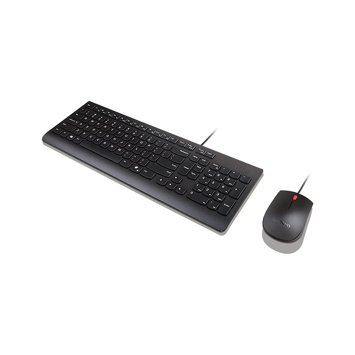 Schwarzes kabelgebundenes Lenovo Tastatur- und Maus-Set vor weißem Hintergrund.