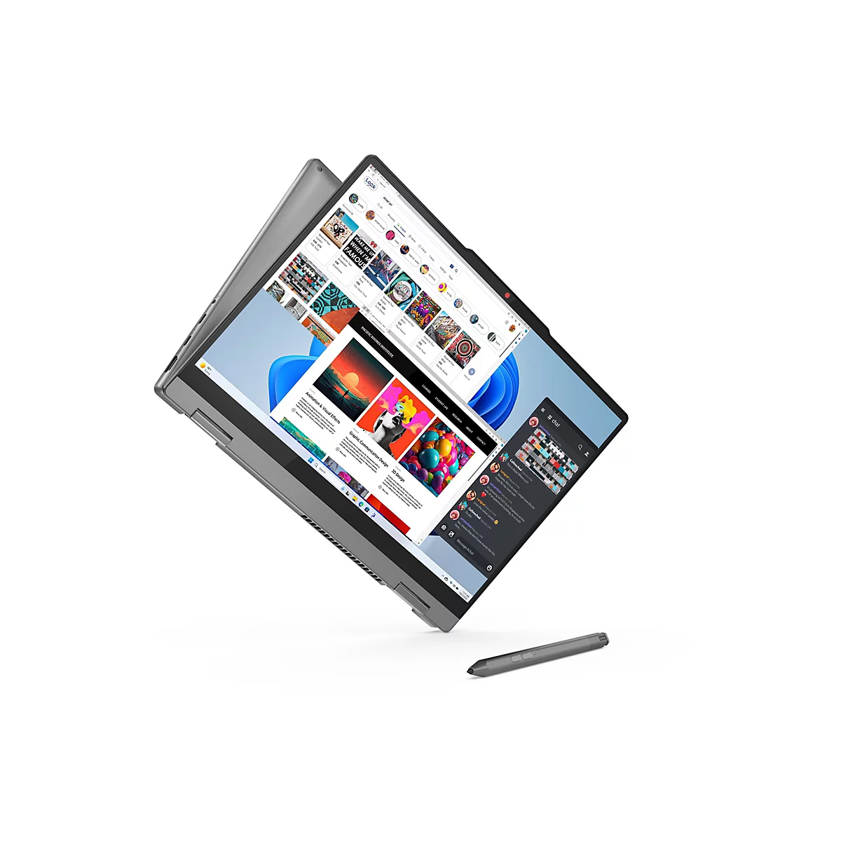 Ein silbernes Laptop, teilweise geöffnet, auf weißem Hintergrund, mit einem Stift daneben. Auf dem Bildschirm sind verschiedene Apps und Webseiten zu sehen.