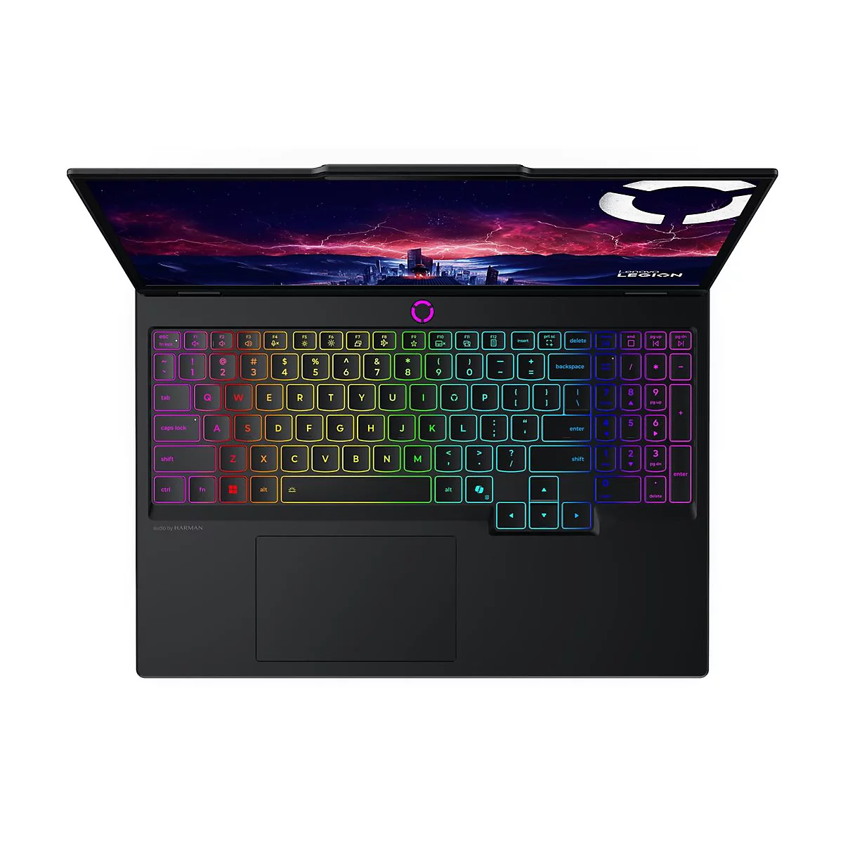 Schwarzer Laptop mit farbiger Tastaturbeleuchtung und geöffnetem Display. Auf dem Display ein Logo und ein Nacht-Szenerie.