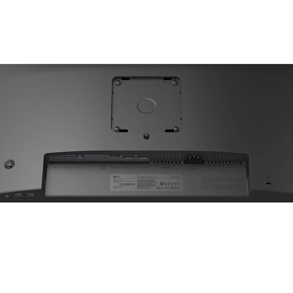 Nahaufnahme der Rückseite eines schwarzen Monitors, mit Halterung und Logo. Der Monitor steht aufrecht.