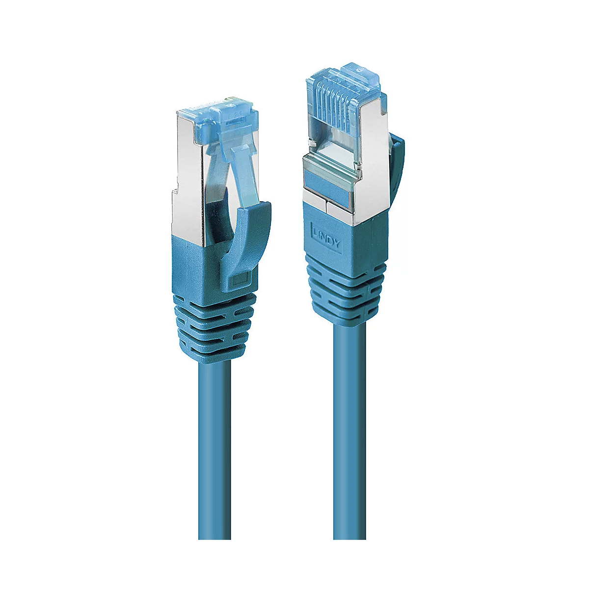 Deux câbles Ethernet bleus. Les connecteurs sont argentés et translucides. Logo Lindy.