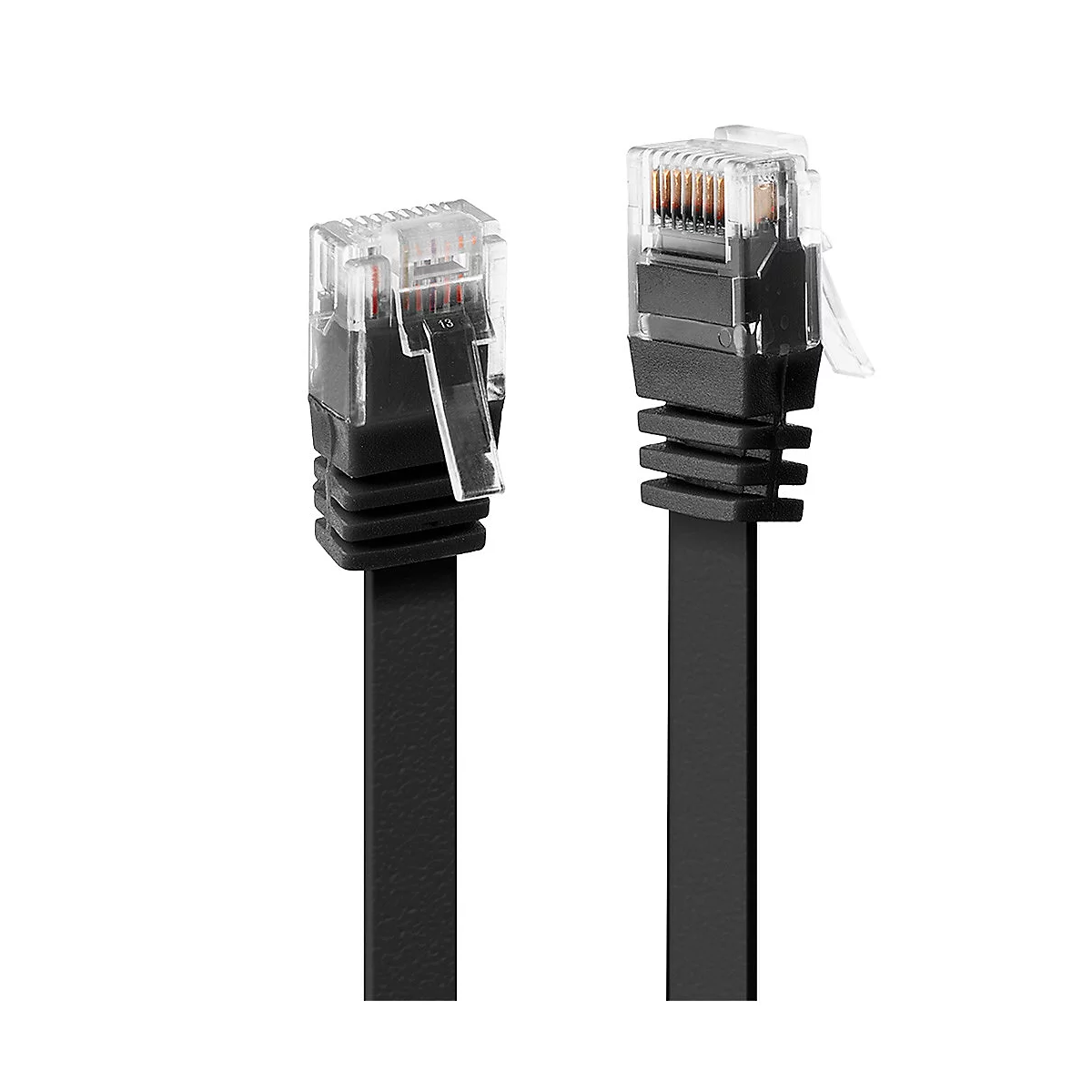 Deux câbles réseau noirs avec des connecteurs transparents, sur fond blanc. Le connecteur porte le numéro 13.