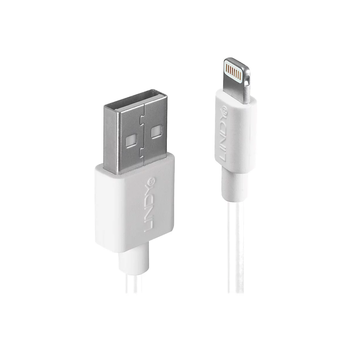 Deux extrémités de câble de charge blanches, l'une avec un connecteur USB-A, l'autre avec un connecteur Lightning, toutes deux avec le logo Lindy.
