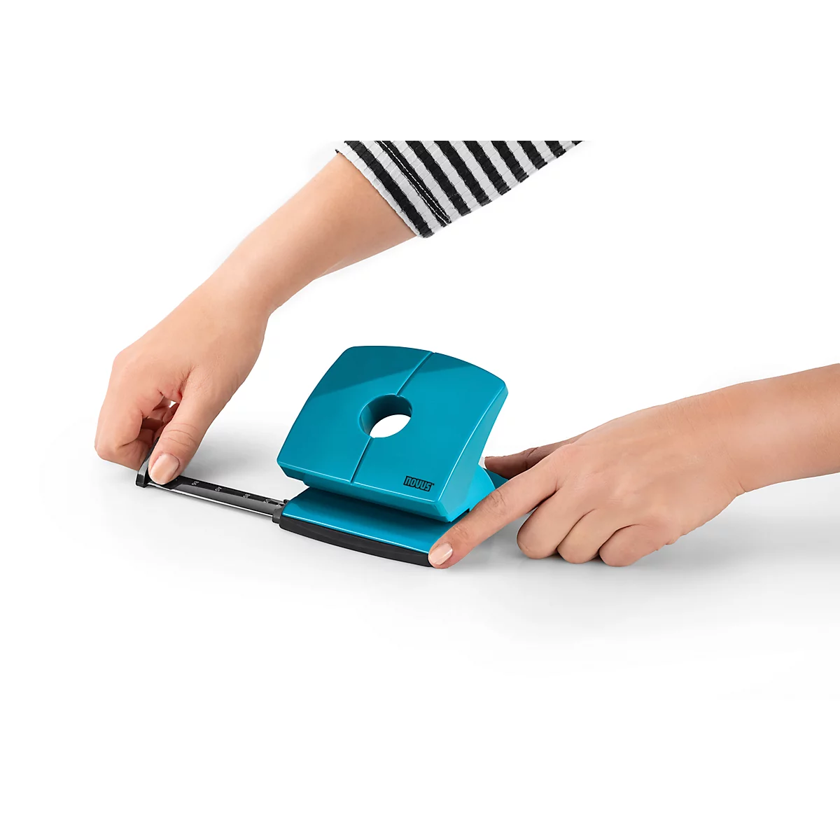 Locher NOVUS B 220, bis zu 20 Blatt, für A4/A5/A6/B5/B6/US/3x8/Folio, Anschlagschiene, Vollmetall & Kunststoff, bright-petrol