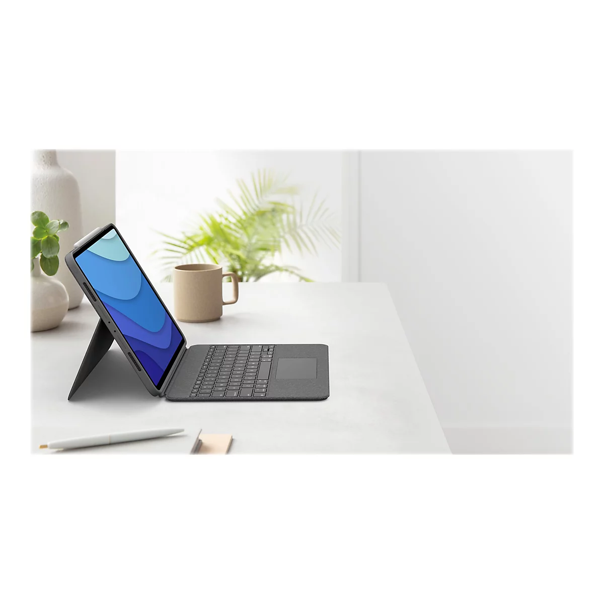 Logitech Combo Touch - Tastatur und Foliohülle - mit Trackpad - hintergrundbeleuchtet - Apple Smart connector - QWERTZ