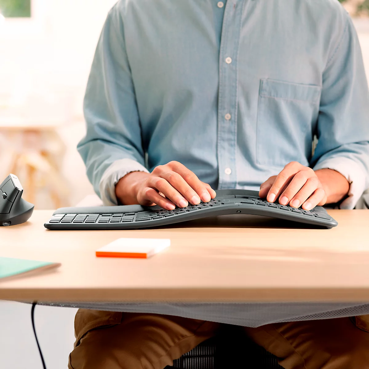 Logitech® ERGO K860 draadloos ergonomisch toetsenbord, handpalmliftfunctie, 2 jaar accu