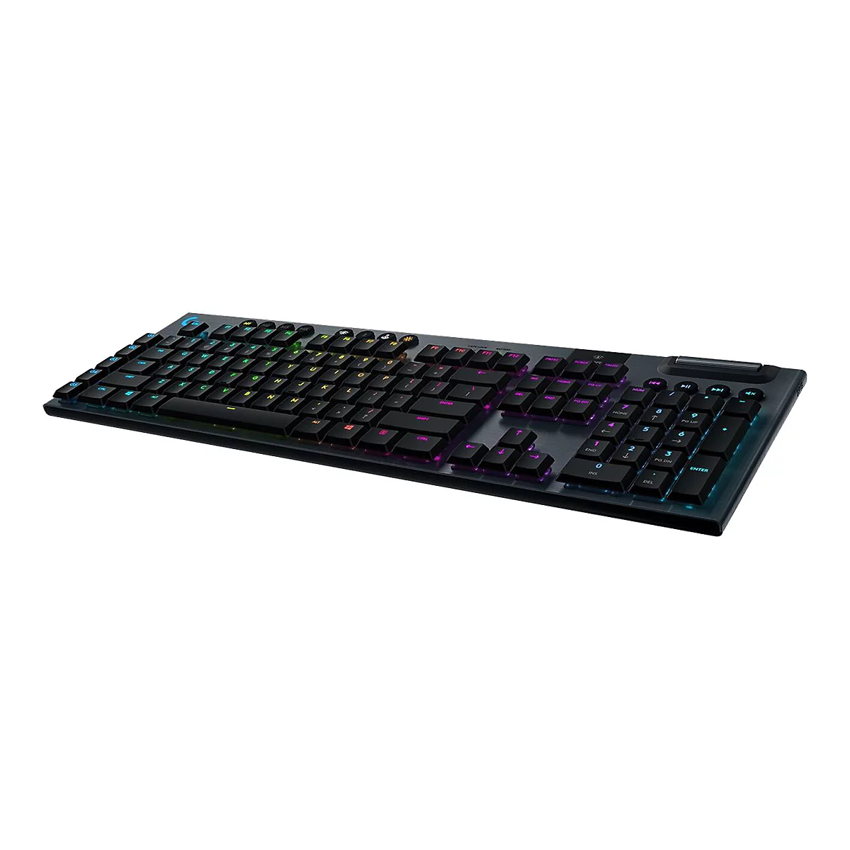 Schwarze Tastatur, RGB-beleuchtete Tasten, weiÃŸer Hintergrund.
