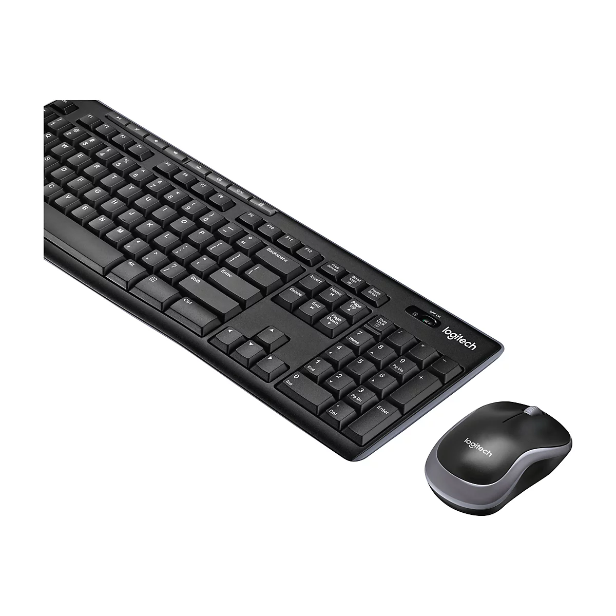 Schwarze Logitech-Tastatur und -Maus auf weißem Hintergrund. Die Tastatur hat eine vollständige Anordnung von Tasten und eine separate numerische Tastatur. Die Maus ist ergonomisch geformt.