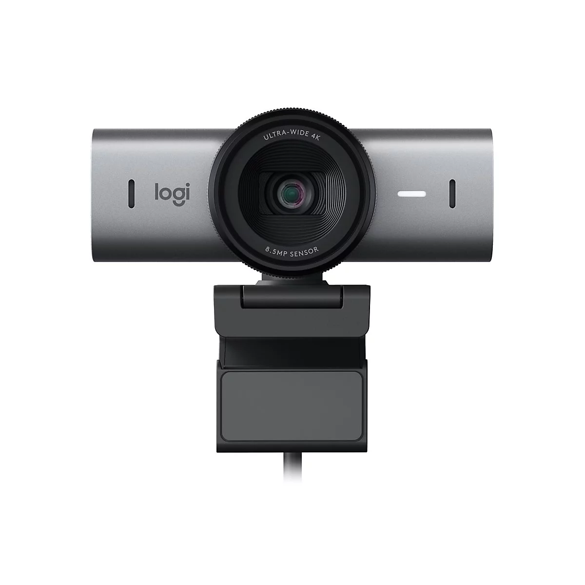 Eine silberne Logitech Webcam mit schwarzem Objektiv und Halterung. Logo und technische Details sind sichtbar.