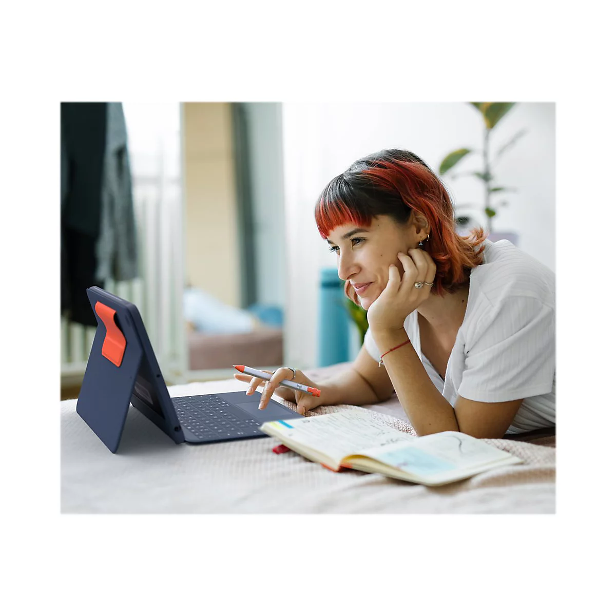 Logitech Rugged Combo 3 Touch for Education - Tastatur und Foliohülle - mit Trackpad - Apple Smart connector - QWERTZ - Deutsch