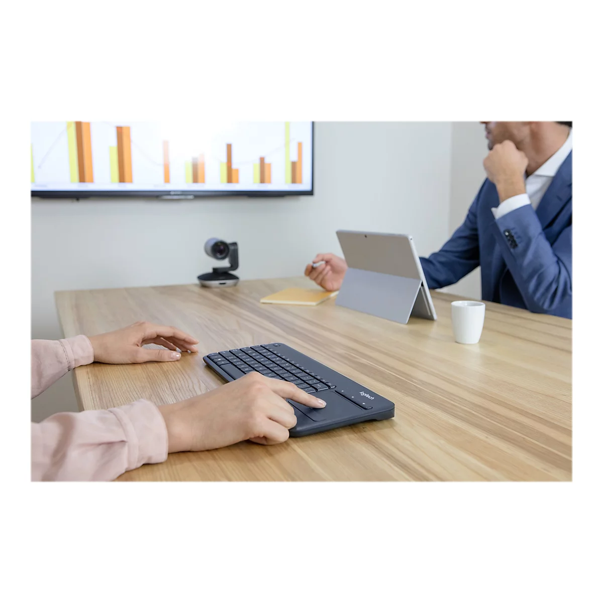 Logitech Wireless Touch Keyboard K400 Plus - Tastatur - kabellos - 2.4 GHz - Französisch - Schwarz