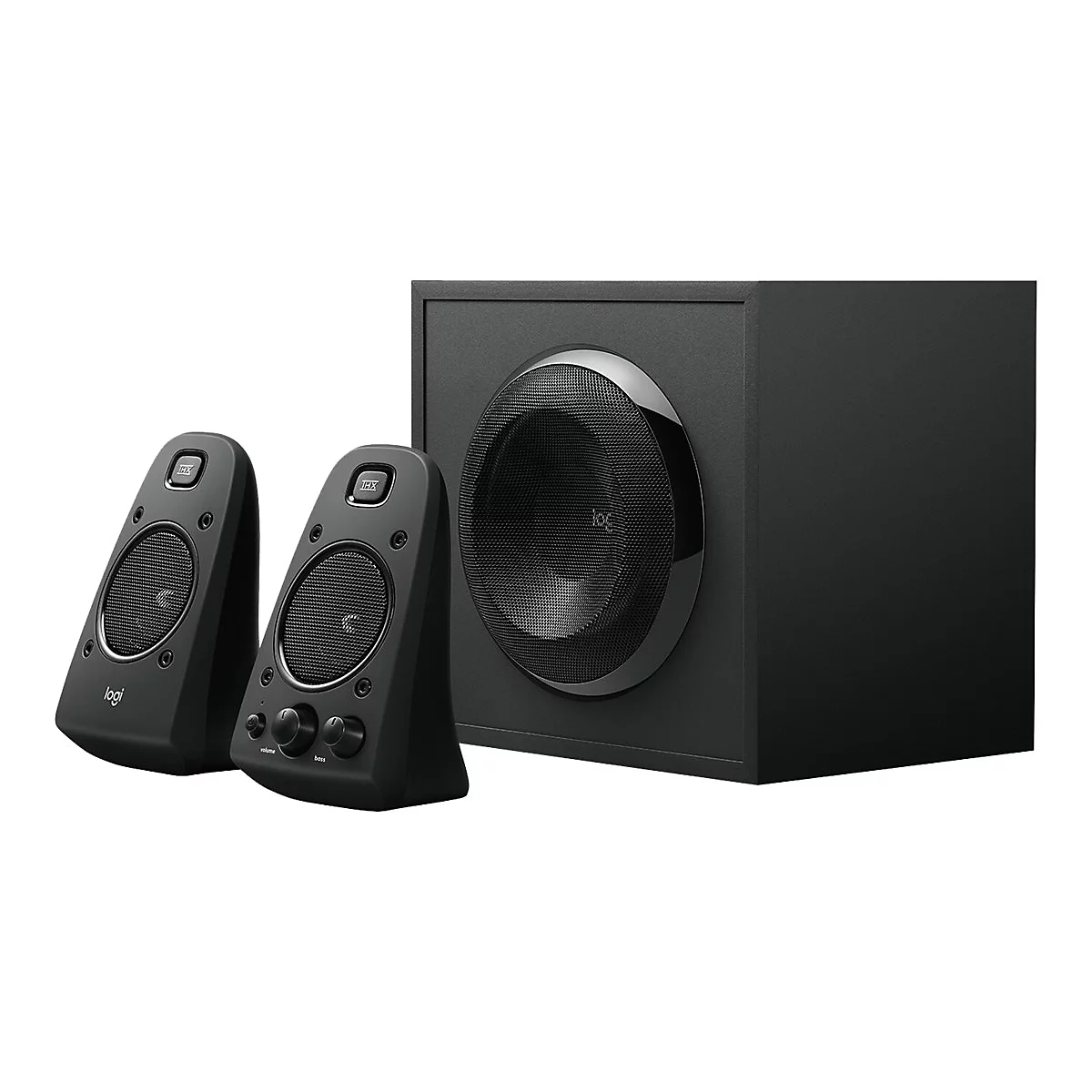 Schwarzes Logitech Lautsprecher-Set mit Subwoofer und zwei Satelliten. Die Satelliten haben Bedienelemente, der Subwoofer eine runde Öffnung.