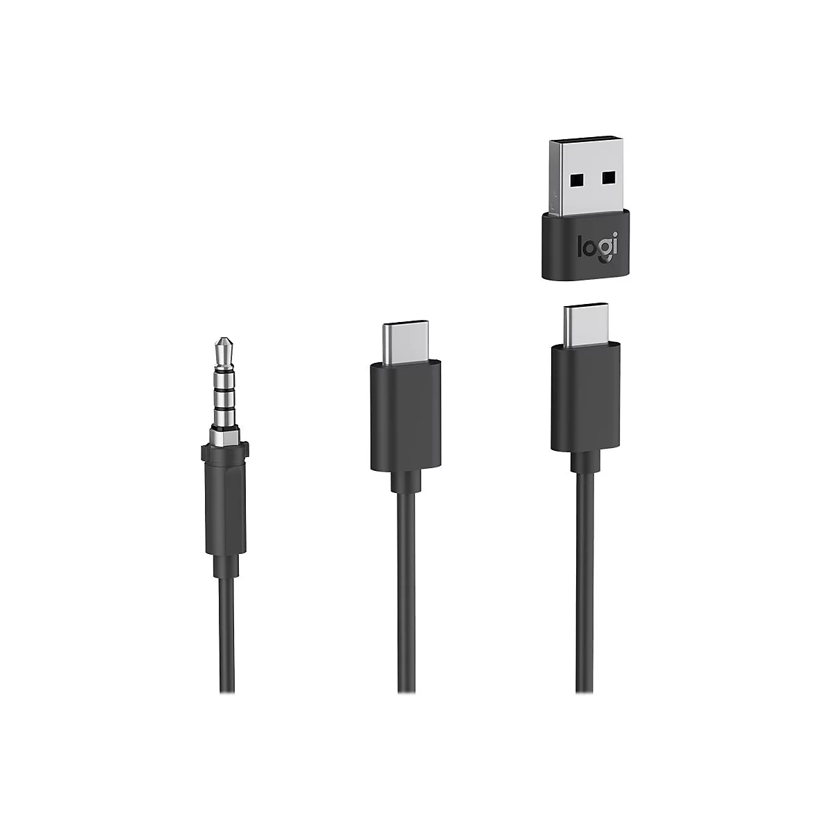 Verschiedene Kabel und ein USB-Empfänger liegen auf weißem Hintergrund. Von links nach rechts: Klinkenstecker, USB-C-Kabel und USB-Empfänger.