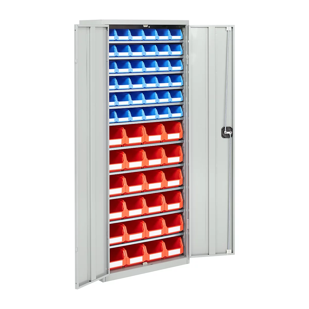 Grauer Werkzeugschrank mit offenen Türen, gefüllt mit roten und blauen Behältern.