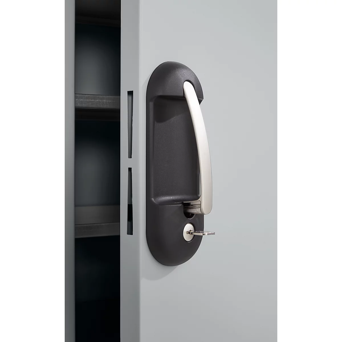 Magazinschrank, 1980 mm hoch, 18 Böden, ohne Kästen, mit Türen, hellsilber