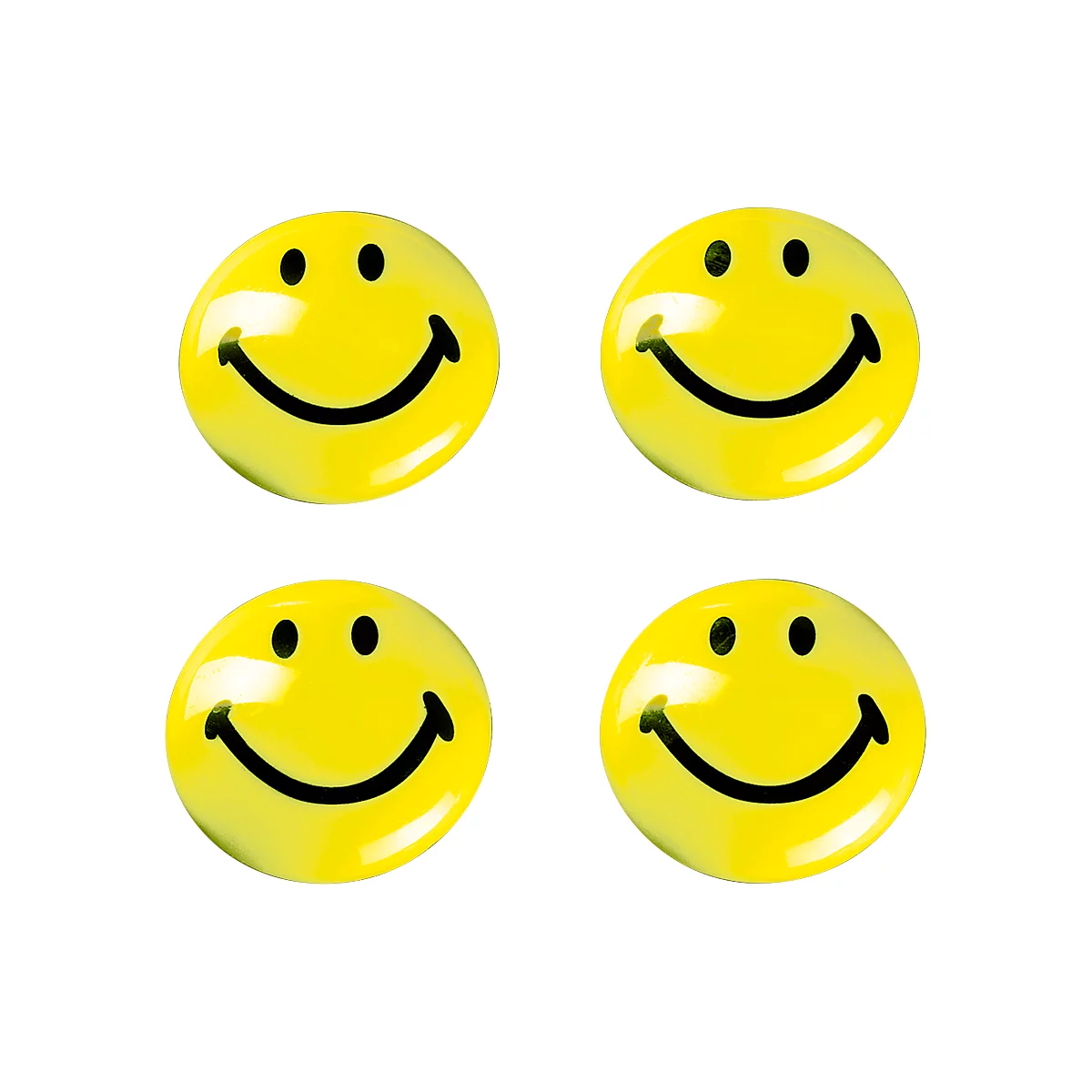 Vier gele smiley gezichten die vriendelijk glimlachen.