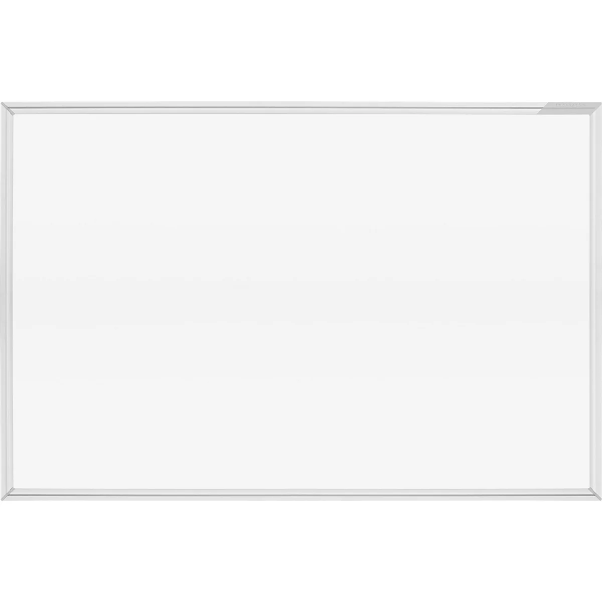 Ein leeres, rechteckiges Whiteboard mit einem schmalen silbernen Rahmen vor neutralem Hintergrund.