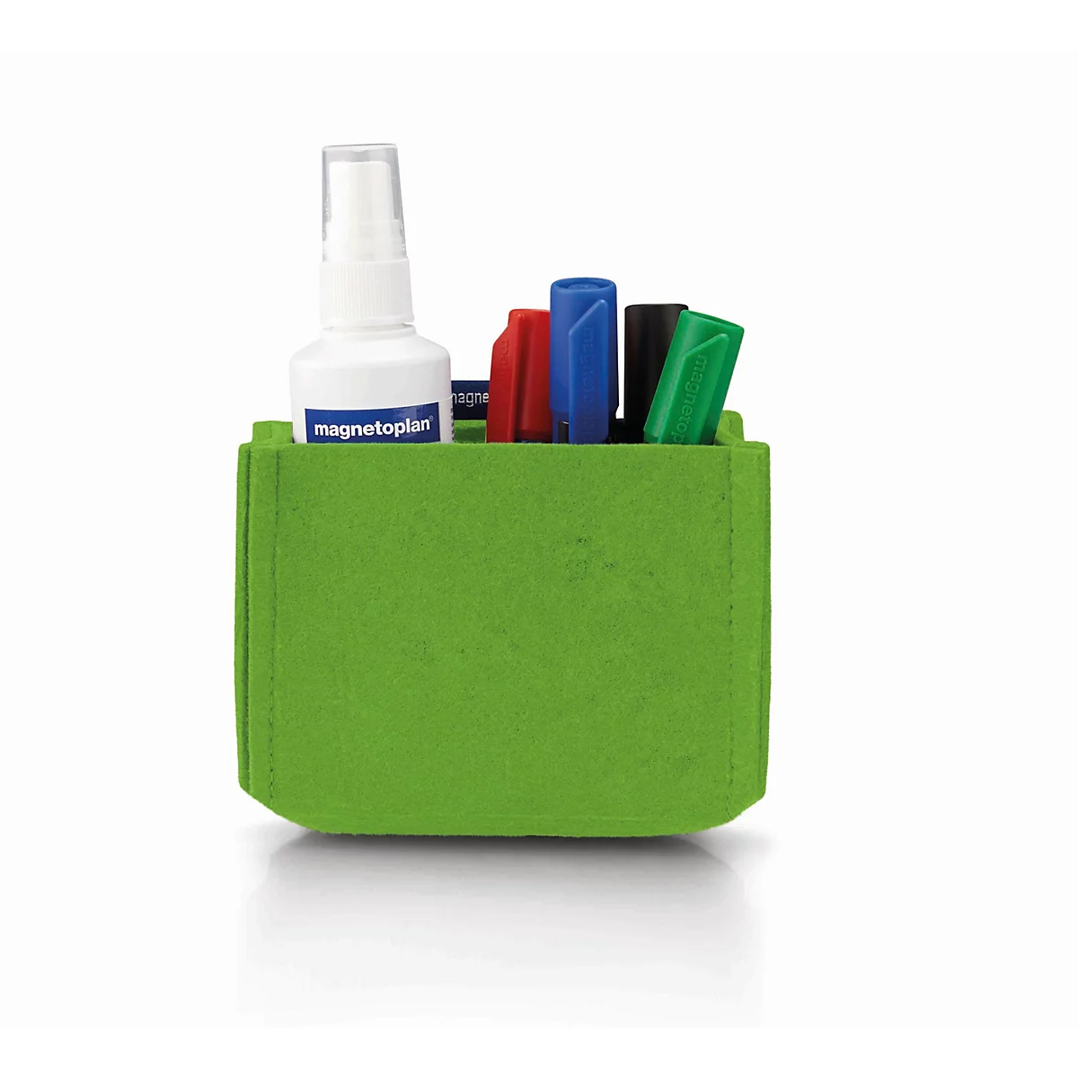 Organisateur en feutrine verte rempli de marqueurs et d'un spray nettoyant sur fond clair.