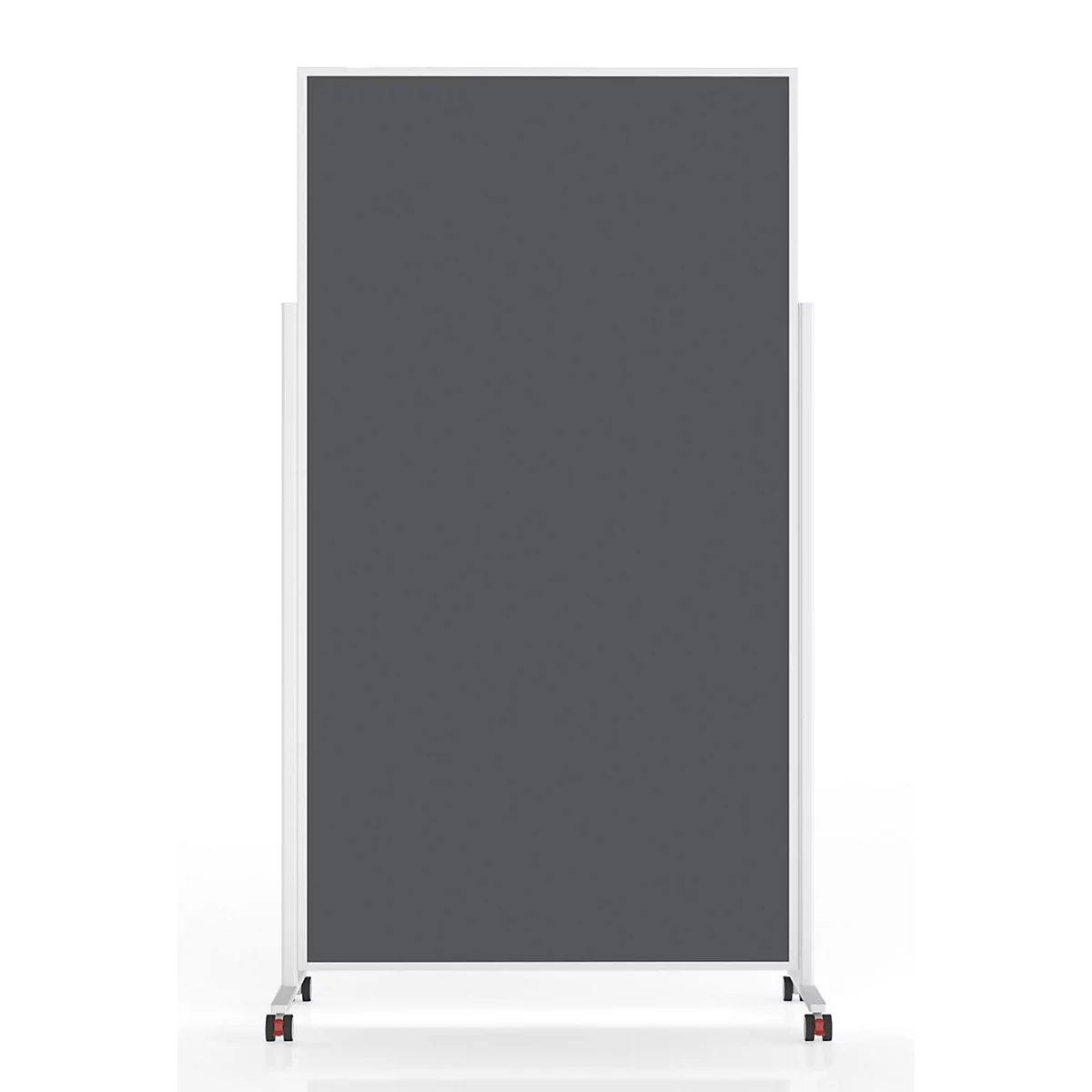 Verrijdbaar prikbord met donkergrijs vilt oppervlak in wit frame op wielen, tegen een witte achtergrond.