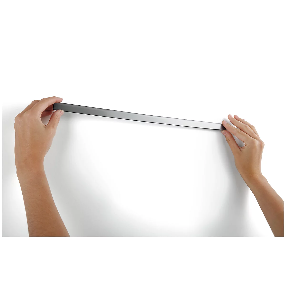 MagnetrolleDurafix Rollle, L 5 m x B 17 mm, selbstklebend, silber